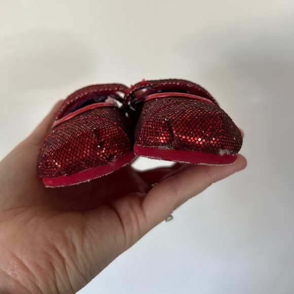 TOMS Ruby Red Glitter Tiny TOMS Toddler Size T3 - Picture 6 of 8